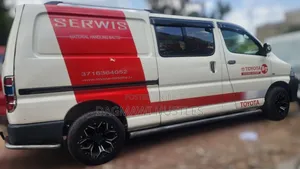 Toyota Grand HiAce 2011 White