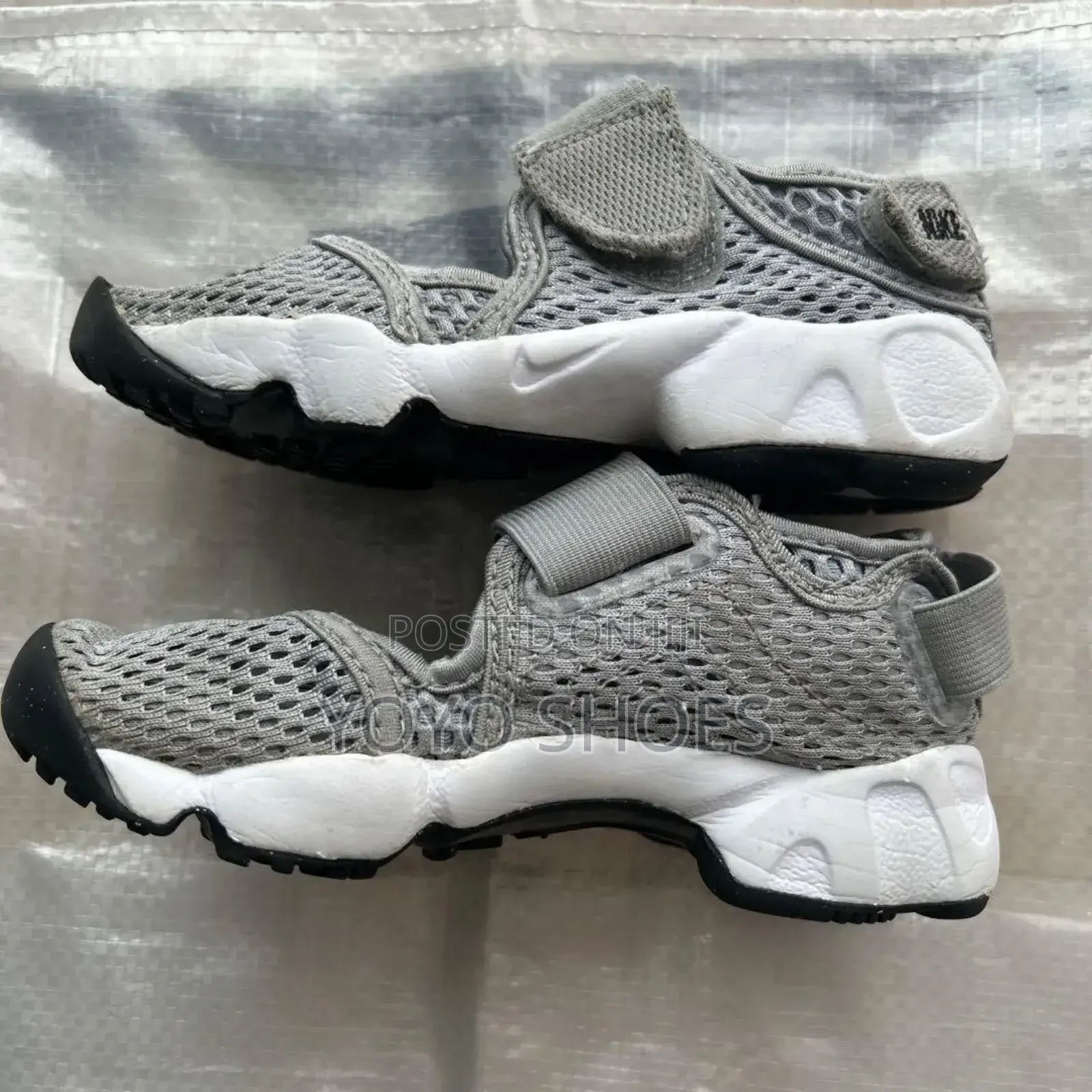 Nike Air Rit Grey