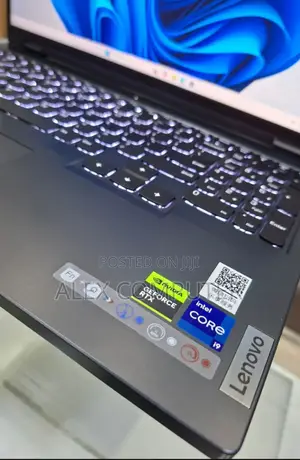 New Laptop Lenovo 32GB Intel Core I9 SSD 1T