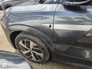 New BYD Tang DM-i 2025 Gray