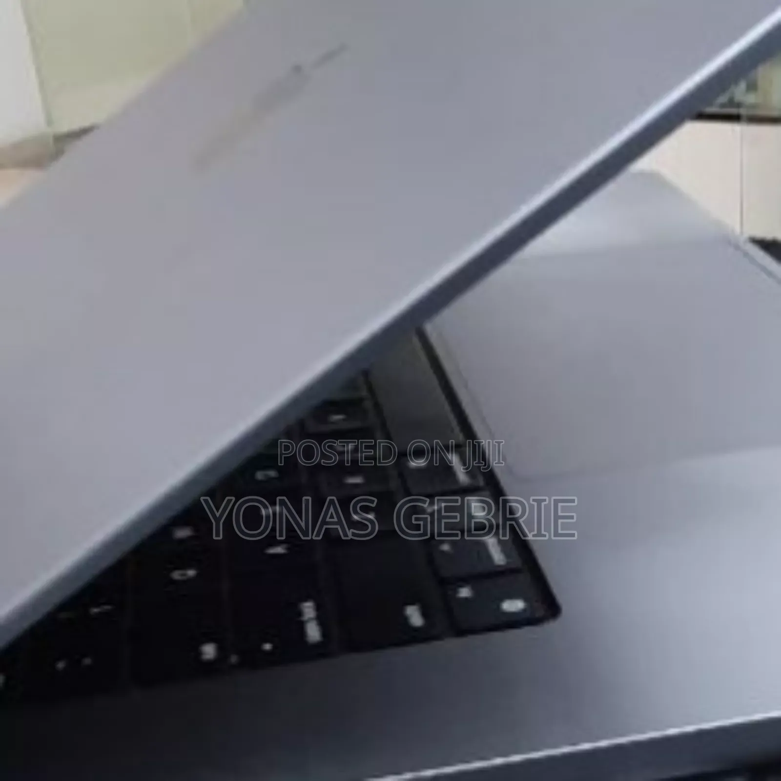 New Laptop Apple MacBook Pro M1 64GB Apple M1 Max SSD 1T