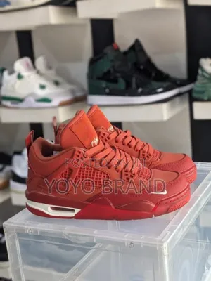 Photo - Air Jordan4 Red