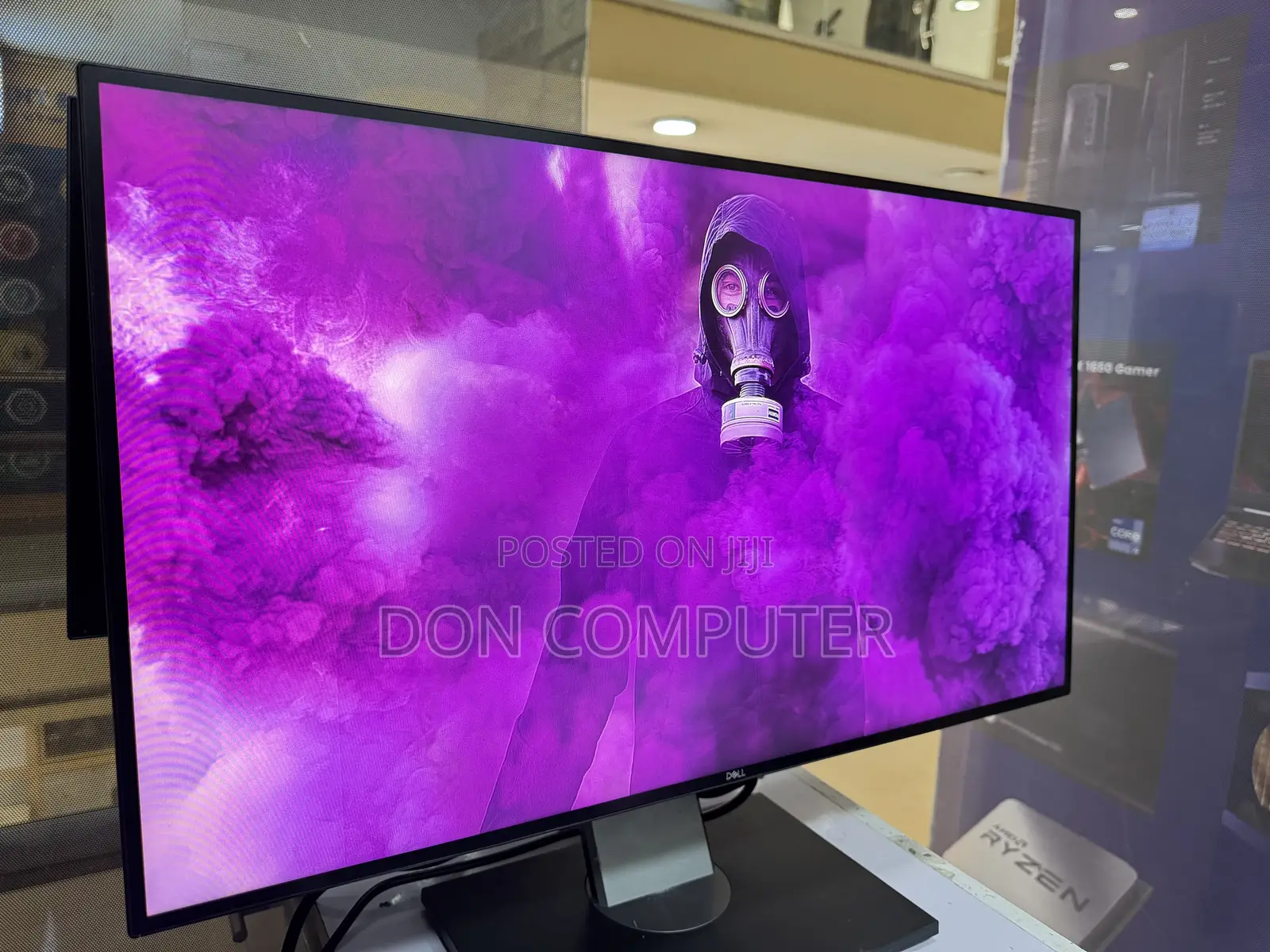 Dell U2719d Monitor