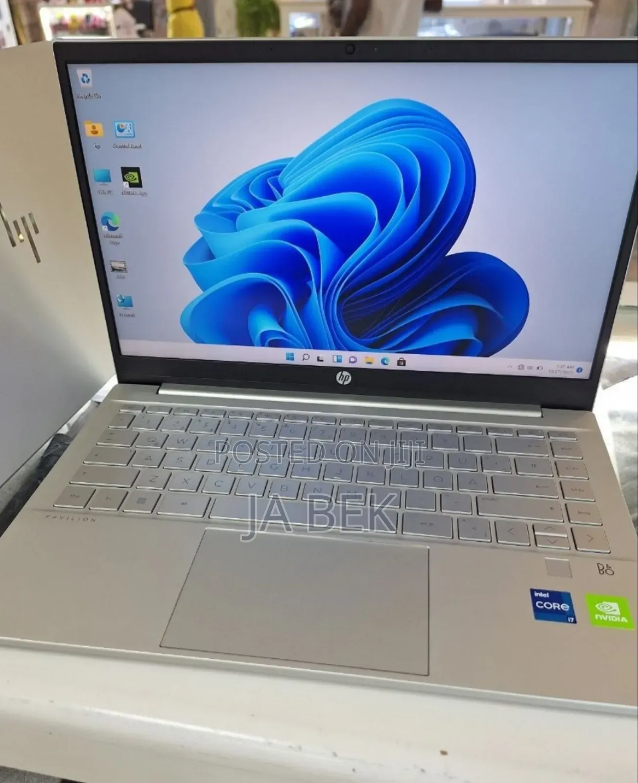 New Laptop HP Pavilion 15 16GB Intel Core I7 SSD 512GB