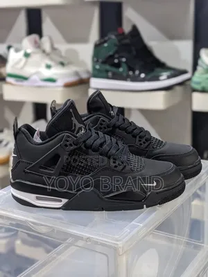 Air Jordan 4 Retro Black White