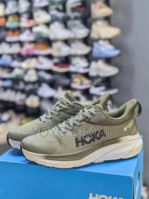 Hoka Fashion Sneaker