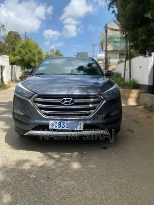 Hyundai Tucson Limited AWD 2016 Gray