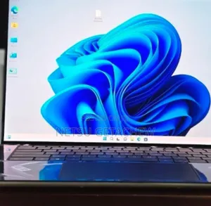 New Laptop Dell XPS 15 32GB Intel Core I9 SSD 1T