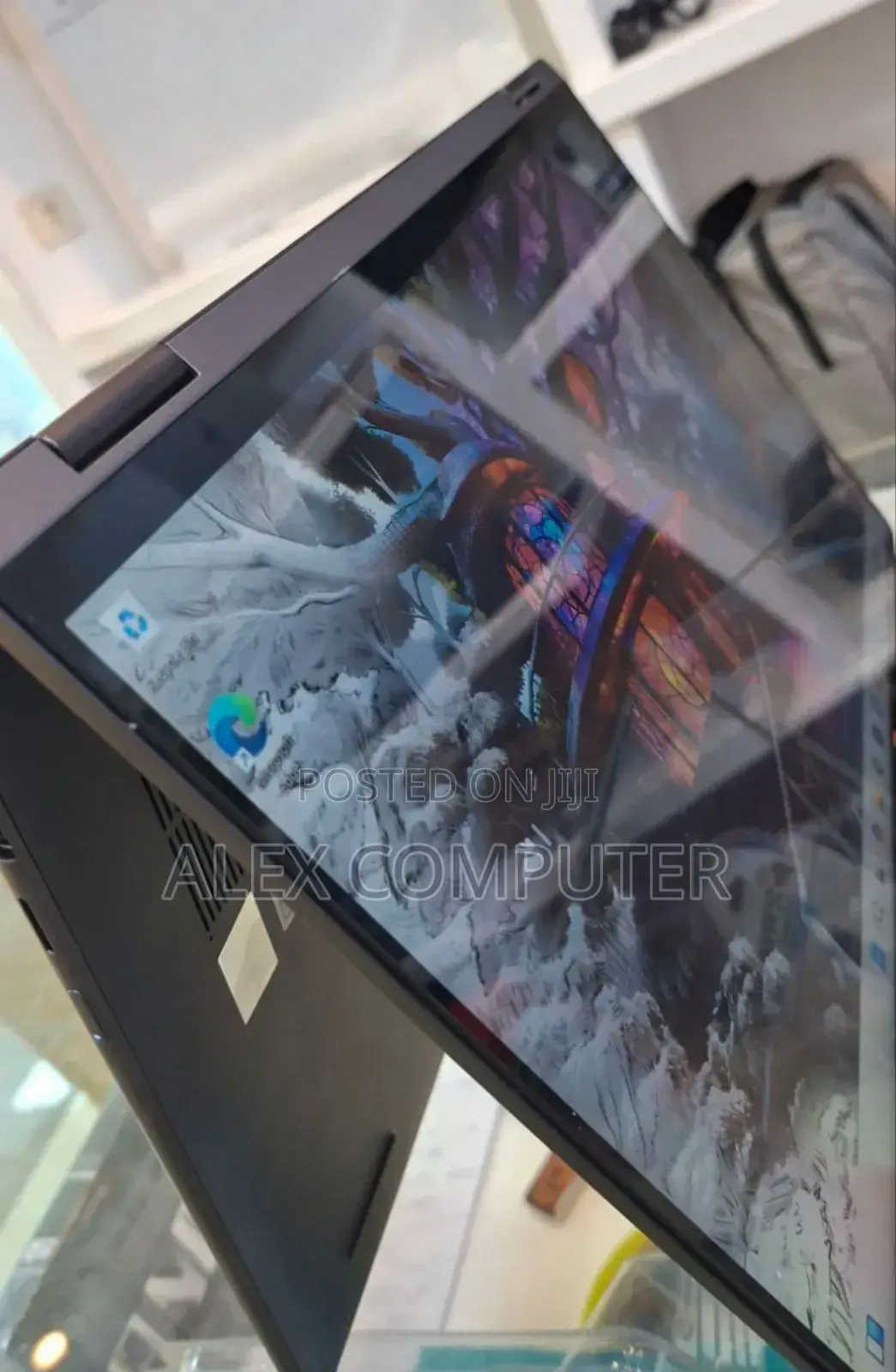 New Laptop Lenovo Yoga 7i 16GB Intel Core Ultra 7 SSD 1T