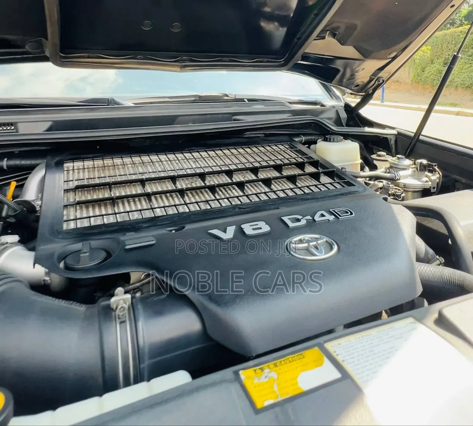 Toyota Land Cruiser 4.5 V8 TD STD 2010 Black