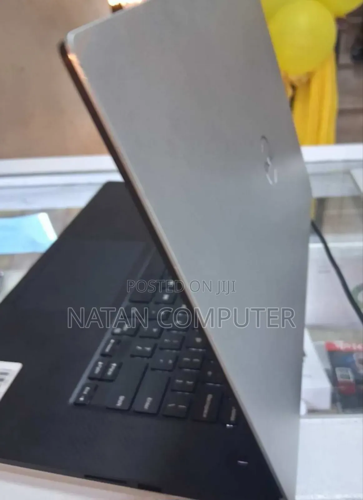 New Laptop Dell Precision 15 7520 16GB Intel Core I7 SSD 512GB