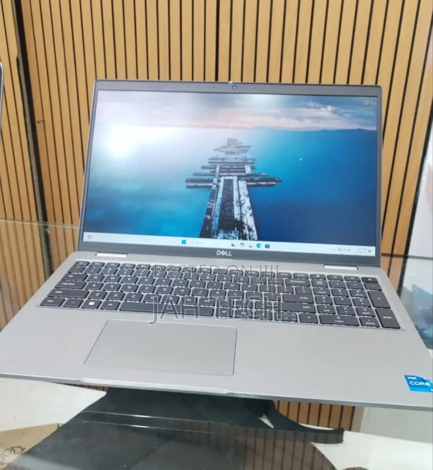 New Laptop Dell Latitude 5540 16GB Intel Core I5 SSD 512GB