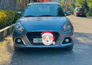 Photo - Suzuki Dzire 2022 Silver