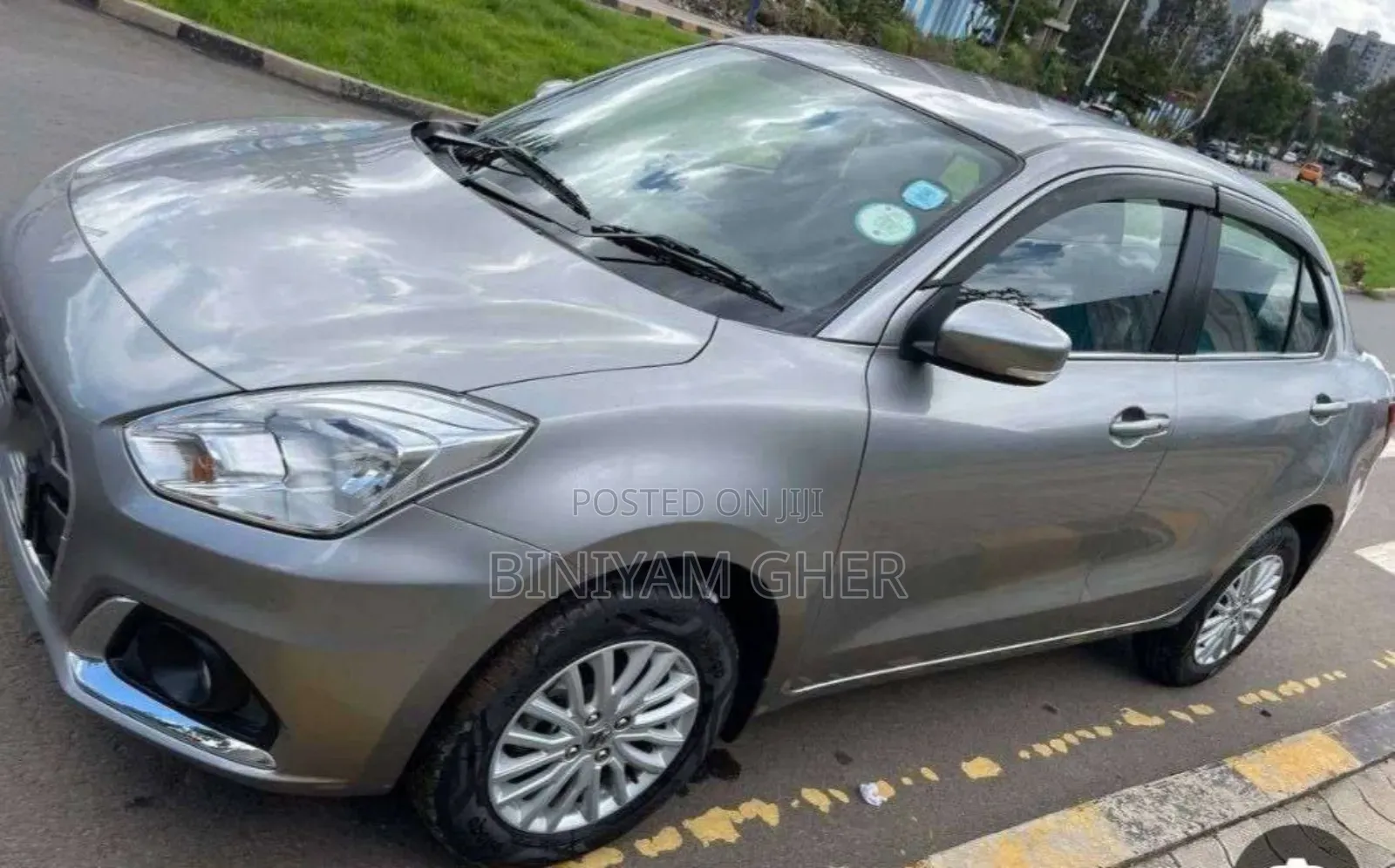 Suzuki Dzire 2022 Silver