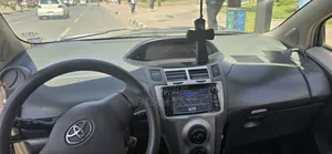 Toyota Yaris 2010 Blue