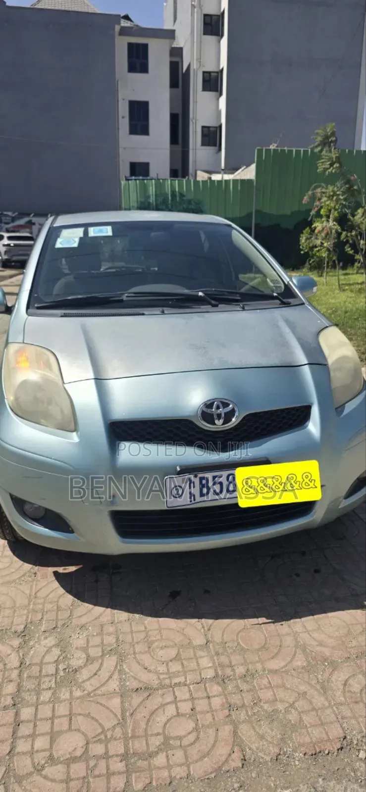 Toyota Yaris 2010 Blue