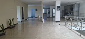 Urgent Office Space for Rent 900sqm on the 5th Floor, 1,200birr Per S