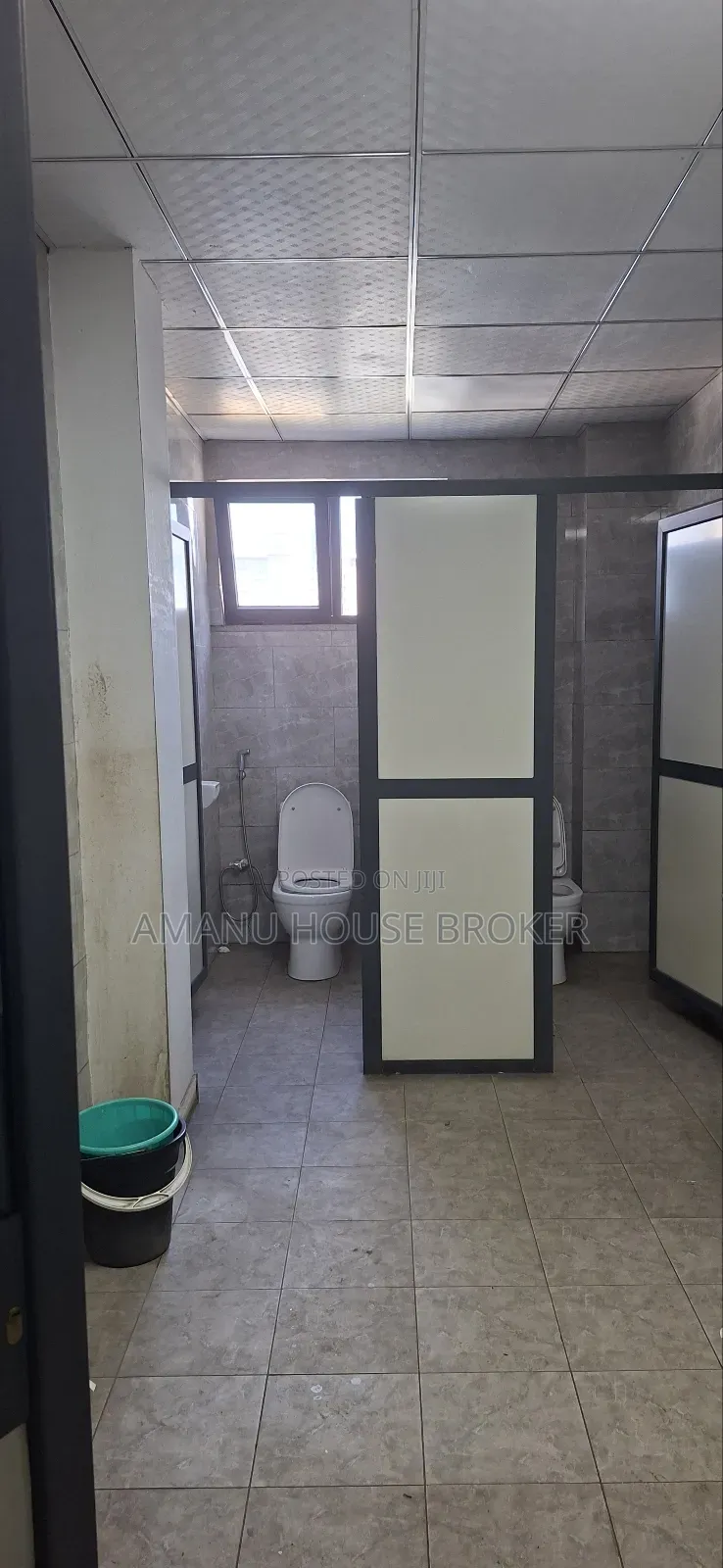 Urgent Office Space for Rent 900sqm on the 5th Floor, 1,200birr Per S