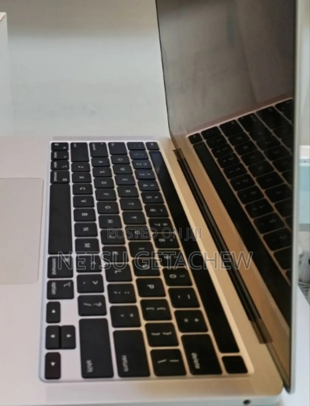 New Laptop Apple MacBook Pro M1 16GB Apple M1 Pro SSD 512GB