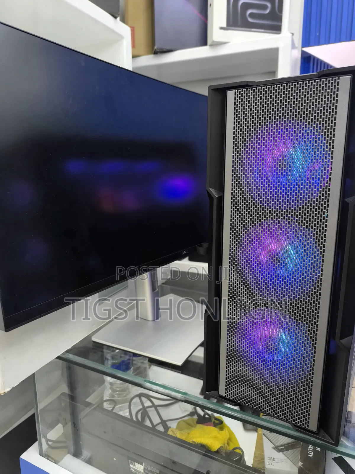 New Desktop Computer Asus ROG STRIX GD30CI 64GB Intel Core I9 SSD 2T