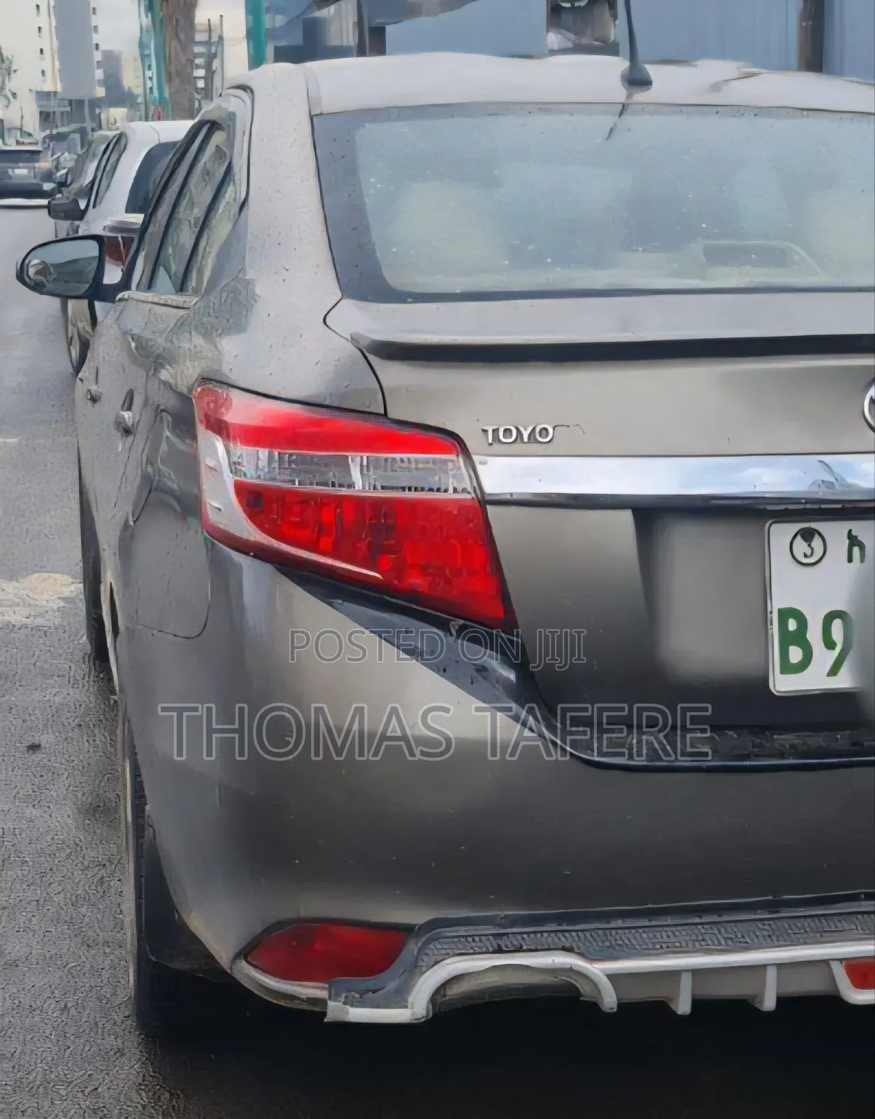 Toyota Yaris 2015 Yellow