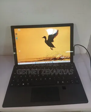 New Laptop Microsoft Surface Pro 7+ 16GB Intel Core I5 SSD 256GB