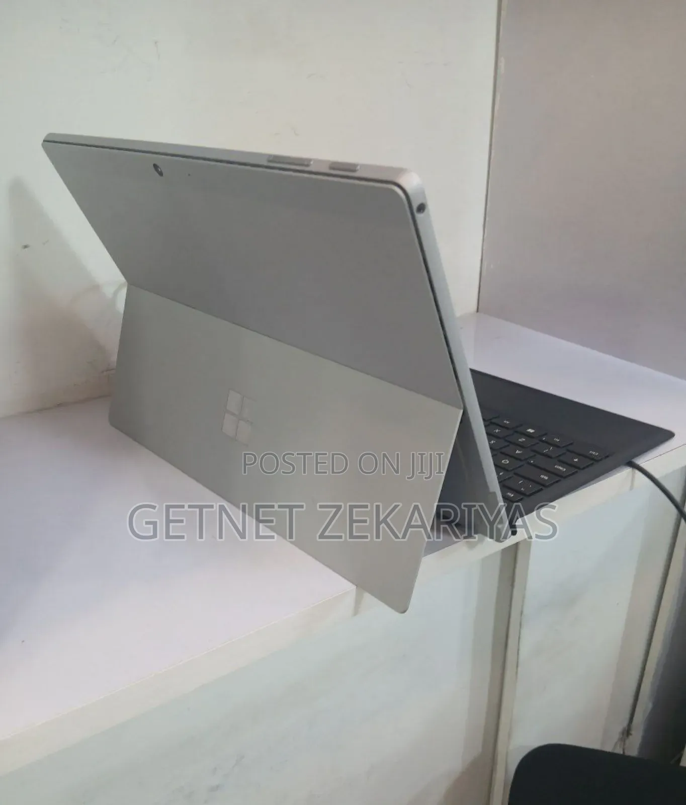 New Laptop Microsoft Surface Pro 7+ 16GB Intel Core I5 SSD 256GB