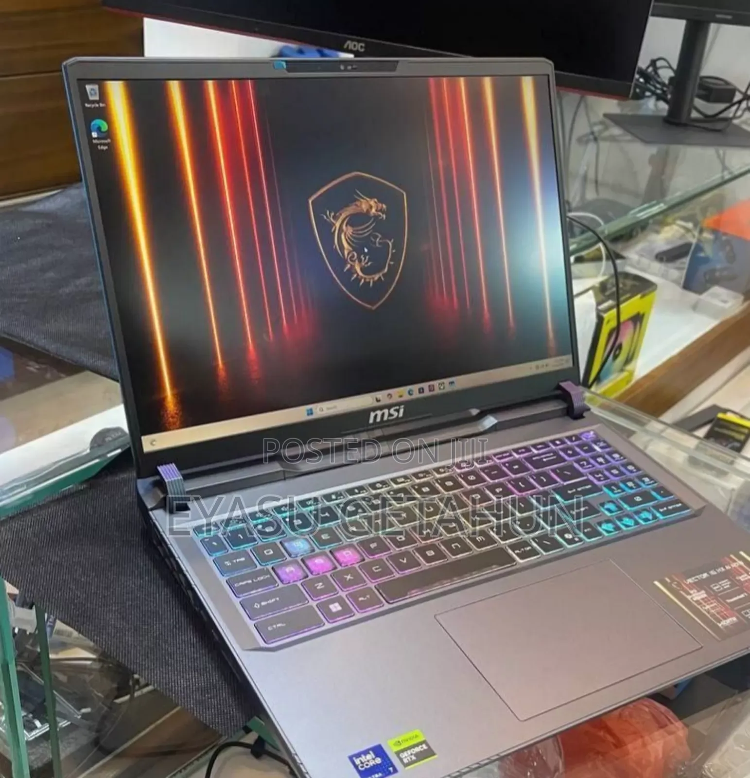New Laptop MSI Vector 16 HX AI A2XWIG 16GB Intel Core Ultra 7 SSD 1T