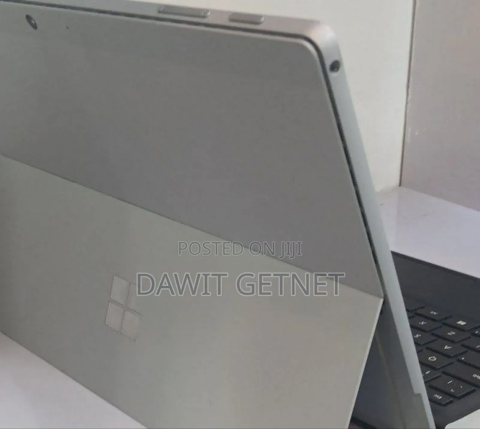 New Laptop Microsoft Surface Pro 7 16GB Intel Core i5 SSD 256GB