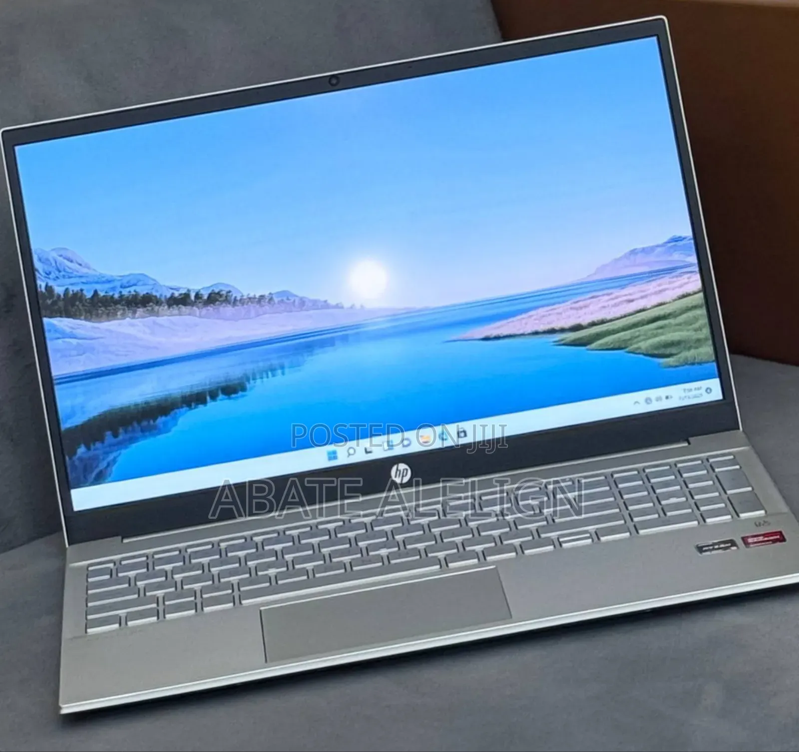 New Laptop HP Pavilion 15 16GB AMD Ryzen 5 SSD 512GB