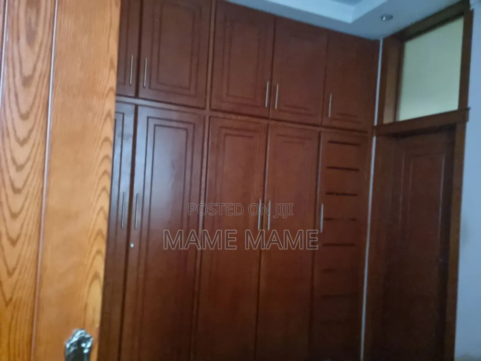 6bdrm House in Addis Abeba, Bole for sale