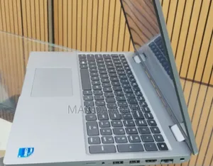 New Laptop Dell Latitude 5540 16GB Intel Core I5 SSD 512GB