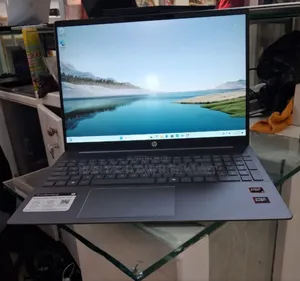 New Laptop HP Pavilion 15 8GB AMD Ryzen 5 SSD 512GB