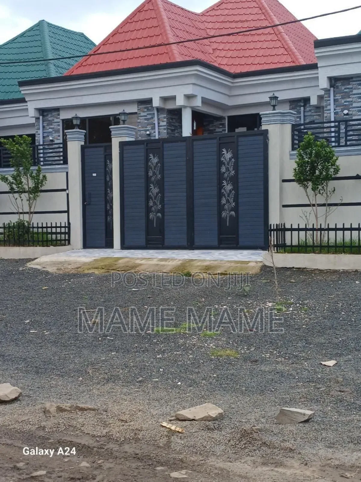 5bdrm Villa in Addis Abeba, Bole for sale