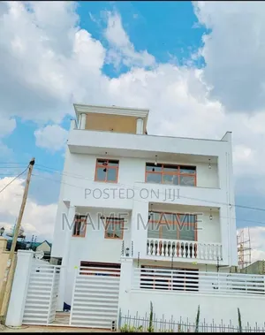 Photo - 6bdrm House in Addis Abeba, Bole for sale