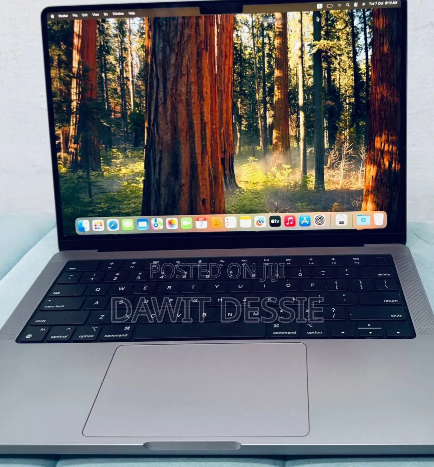 New Laptop Apple MacBook Pro M1 16GB Apple M1 Pro SSD 512GB