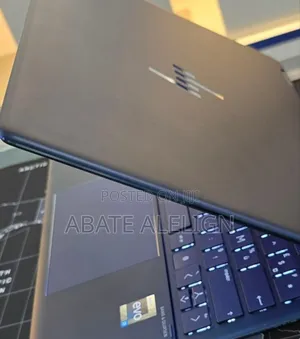 New Laptop HP Spectre 16GB Intel Core I7 SSD 1T