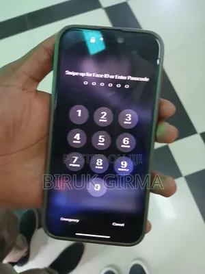 Photo - Apple iPhone 15 Pro Max 512 GB Gray