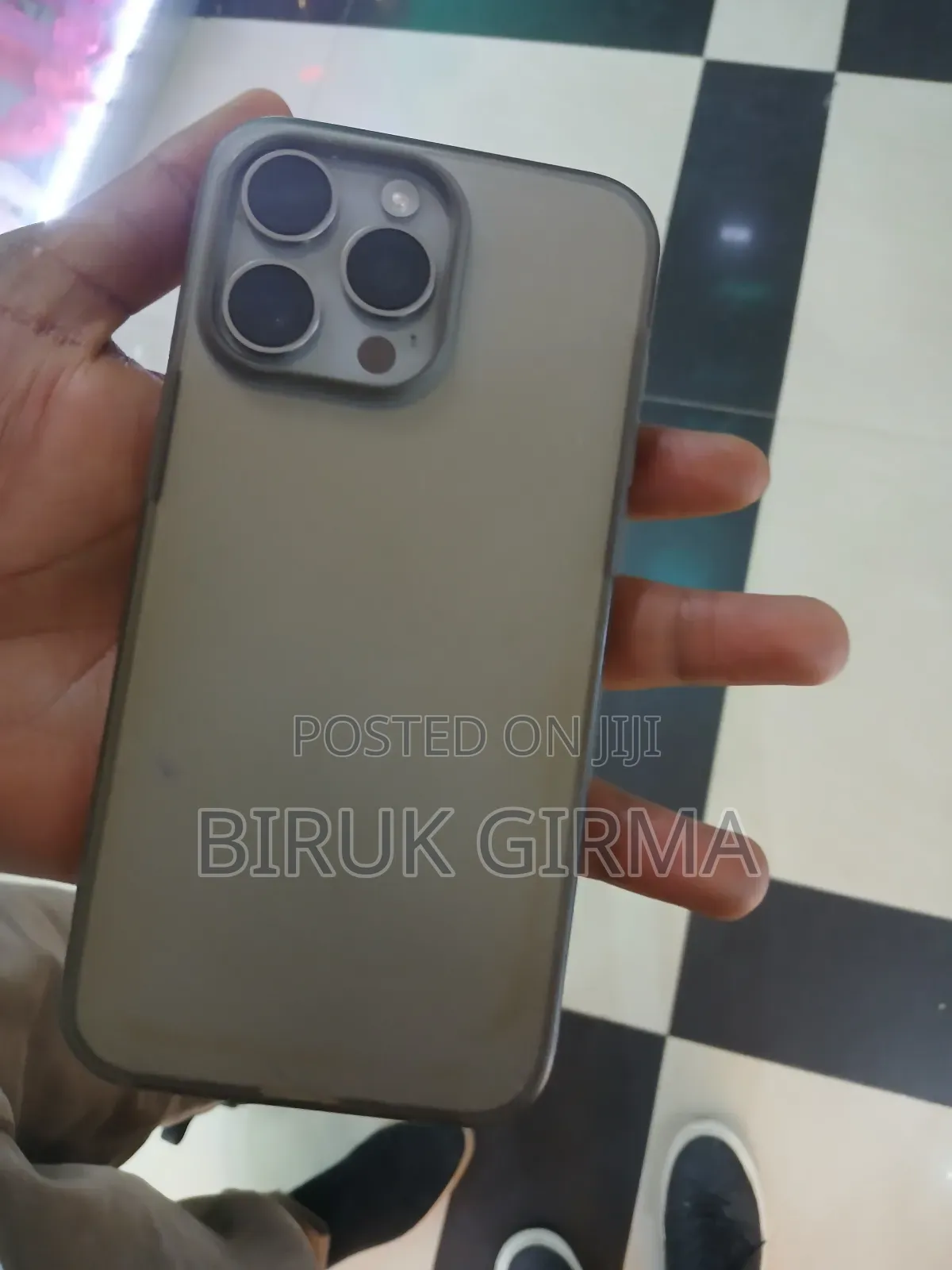 Apple iPhone 15 Pro Max 512 GB Gray