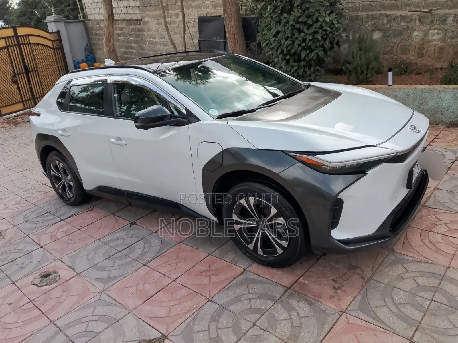 Toyota bZ4X 2022 Ivory