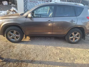 Toyota RAV4 2012 Brown