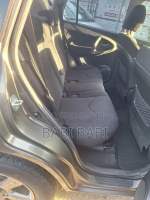 Toyota RAV4 2012 Brown