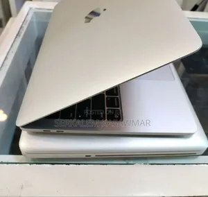 New Laptop Apple MacBook Pro 2020 M1 16GB Apple M1 SSD 512GB