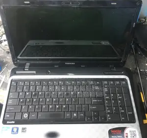 Photo - Laptop Toshiba Satellite L755 4GB Intel Core 3 HDD 256GB