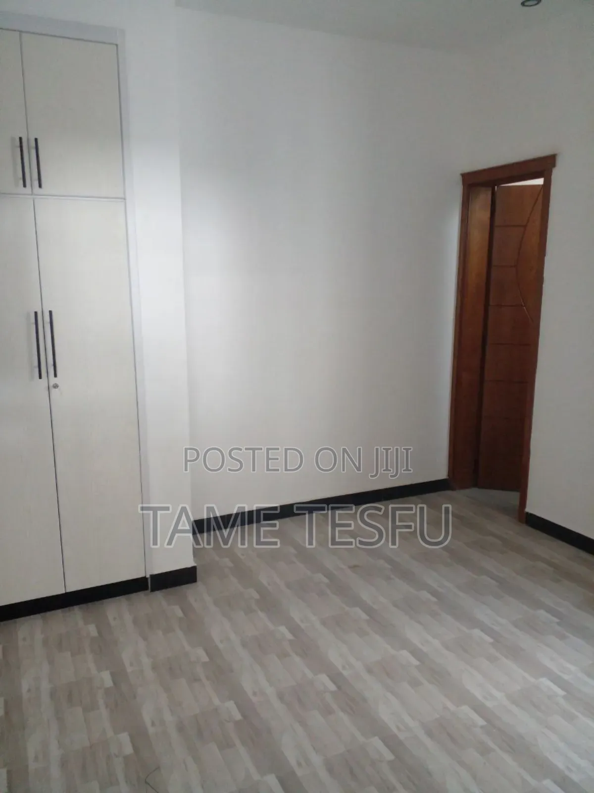 Furnished 6bdrm House in ሀያት ዞን, Bole for sale