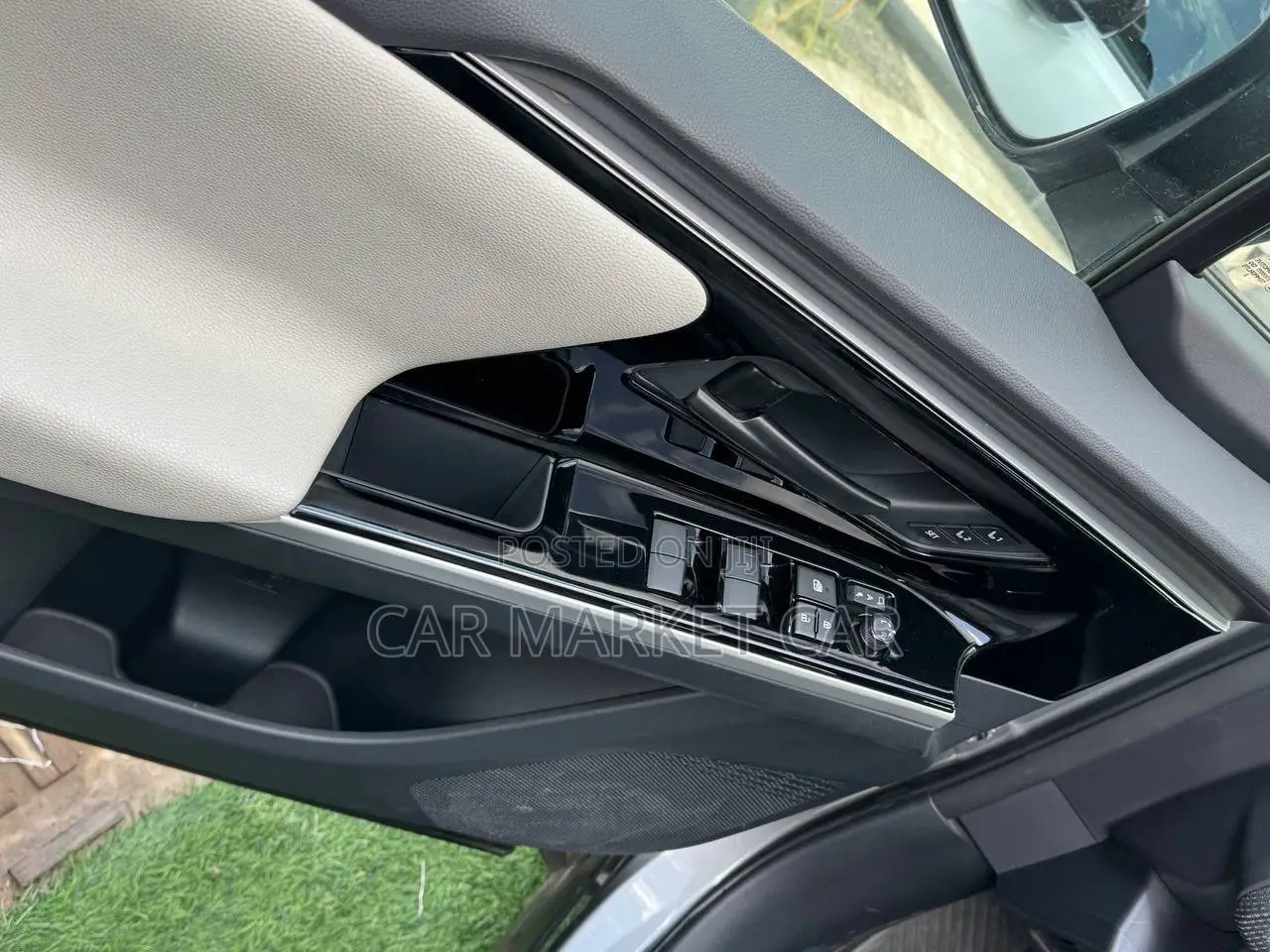 New Toyota bZ4X 71.4 kWh FWD 2023 Gray