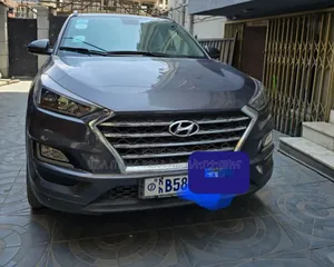 Photo - Hyundai Tucson 2020 Matt Black