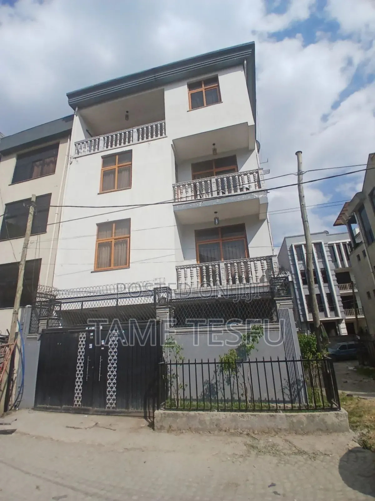 Furnished 6bdrm House in ኃይሌ ጋርመንት, Nifas Silk-Lafto for sale