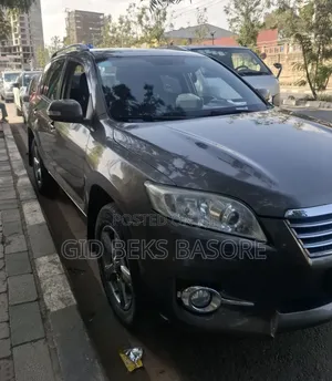 Toyota RAV4 2012 Gray