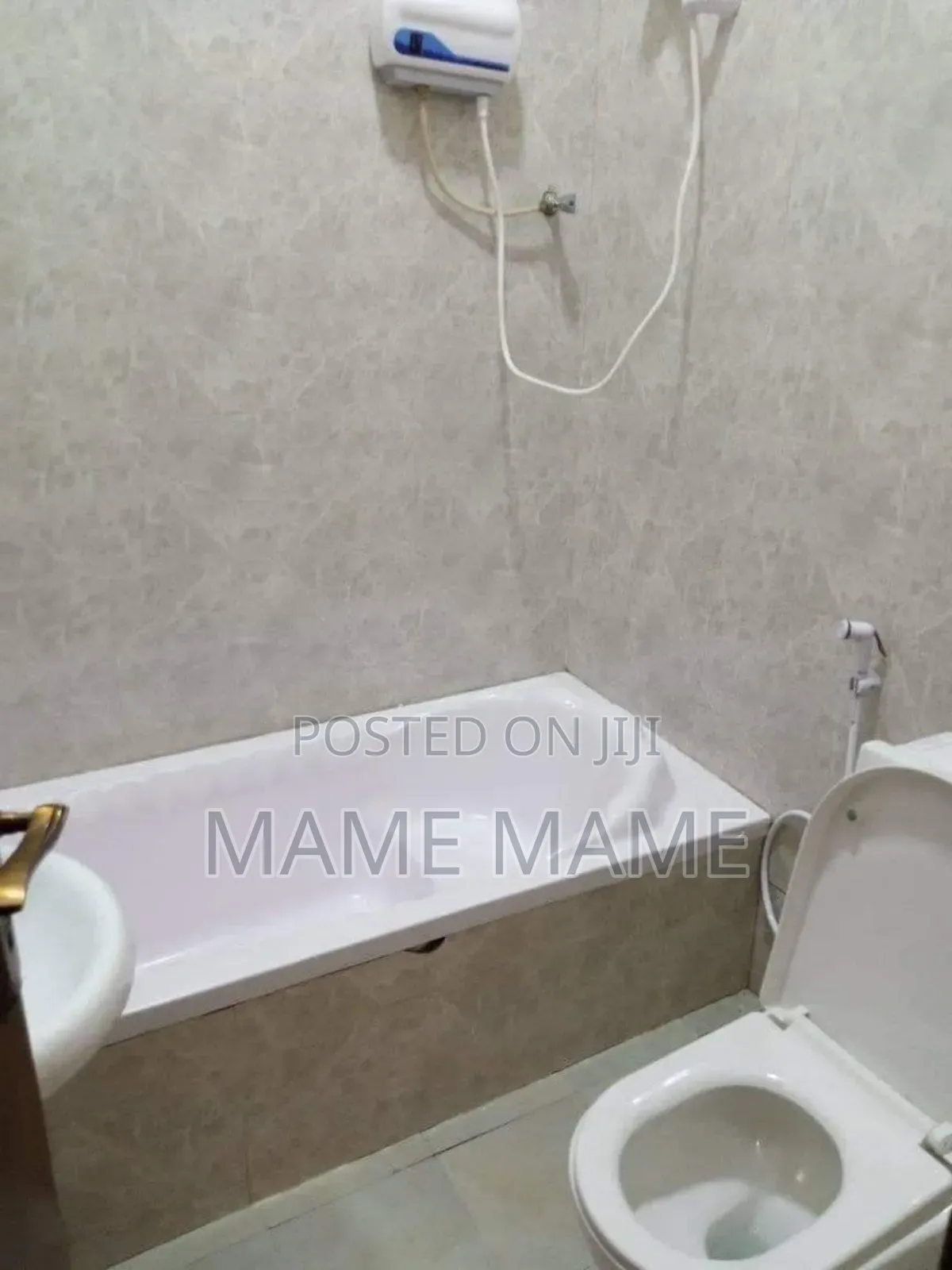 5bdrm Villa in Addis Abeba, Bole for sale